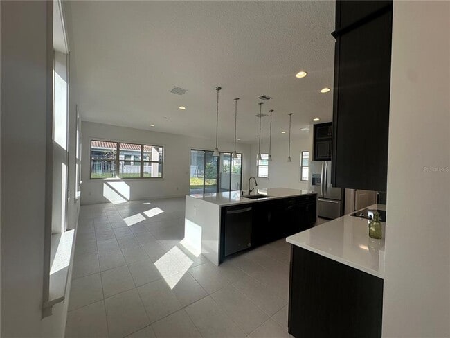 Foto del edificio - 10629 Woodrow Dr