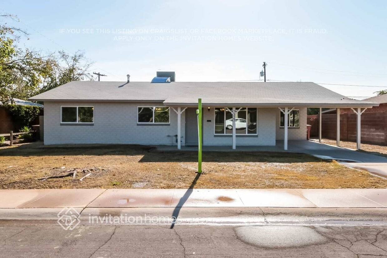 Primary Photo - 7327 E Palm Ln