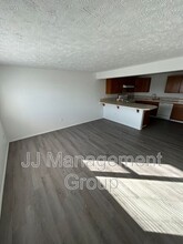 Building Photo - 1207 2nd St