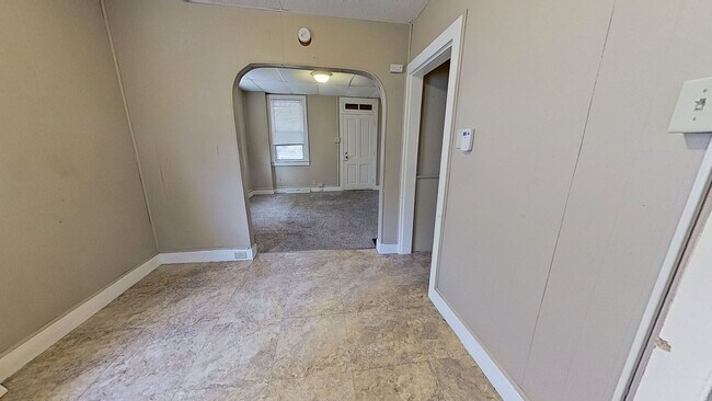 Foto del edificio - 2576 N Sherman St