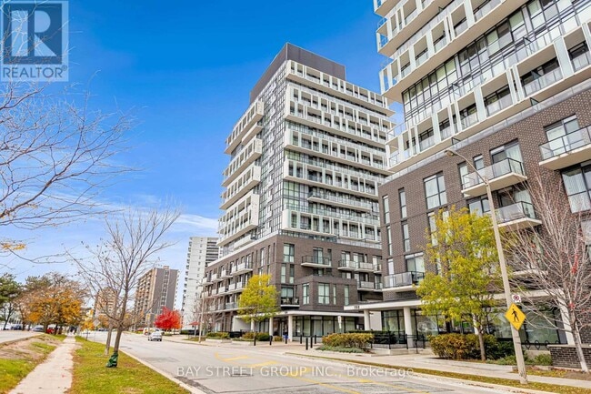 Building Photo - 128 Fairview Mall Dr