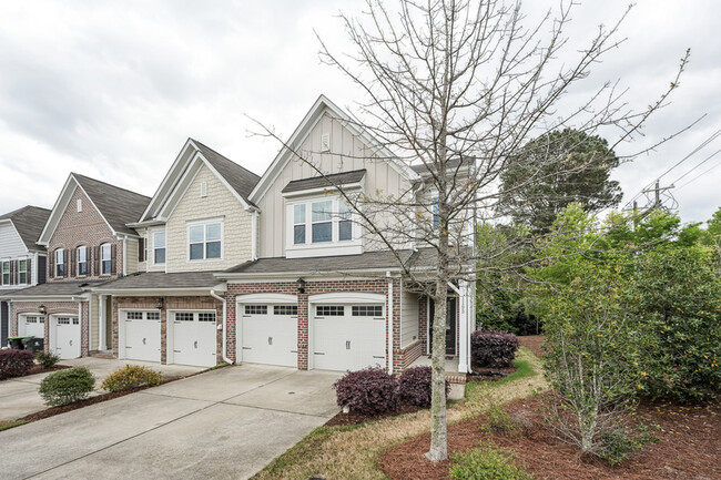 Building Photo - 1195 Lookout Ridge Rd