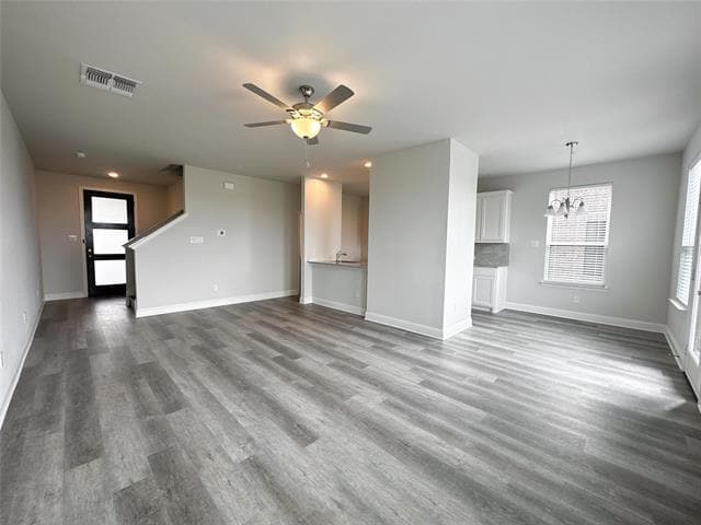 Building Photo - 2077 Layla Dr