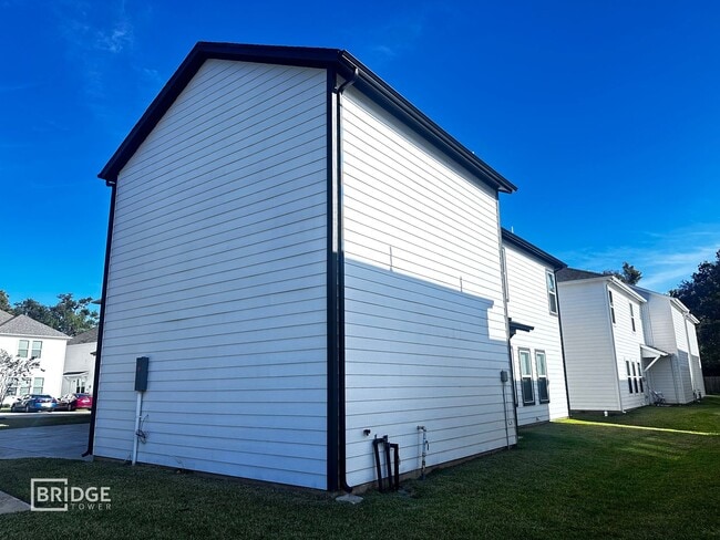 Building Photo - BRUNSWICK PLAN