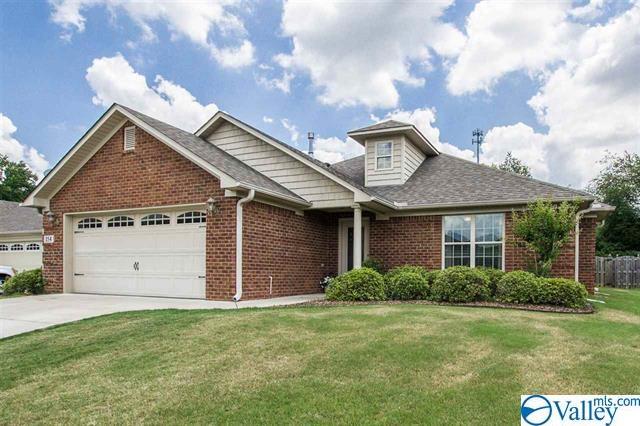 Primary Photo - 154 Autumn Branch Dr