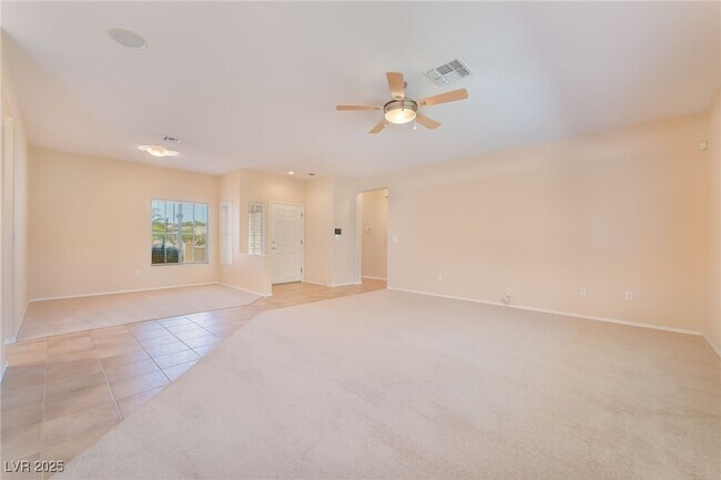 Foto del edificio - 2590 Evansville Ave