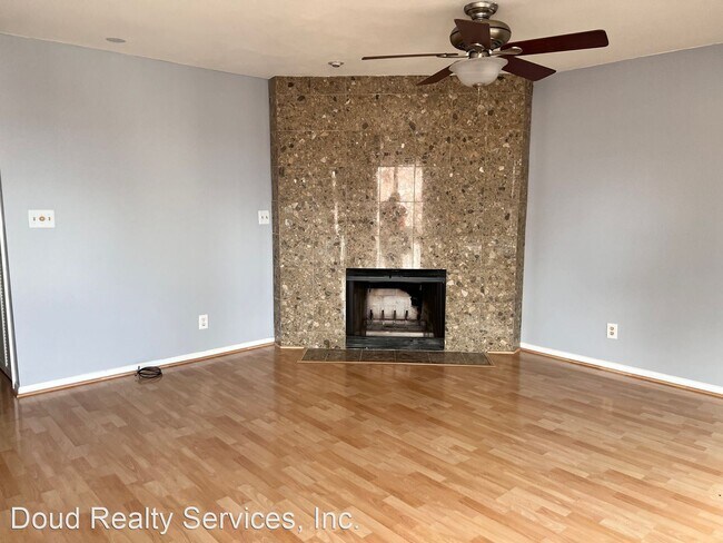 Building Photo - 2 br, 2 bath House - 2226 Vista Circle