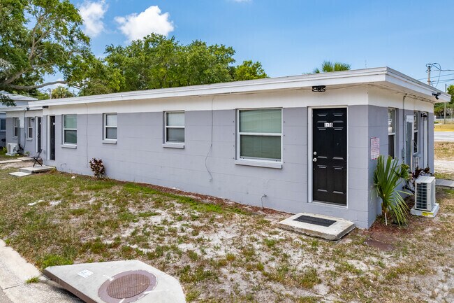 1006-1017 Vine Ave Clearwater, FL - 1006-1017 Vine Ave