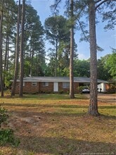 Building Photo - 1125 Oakwood St