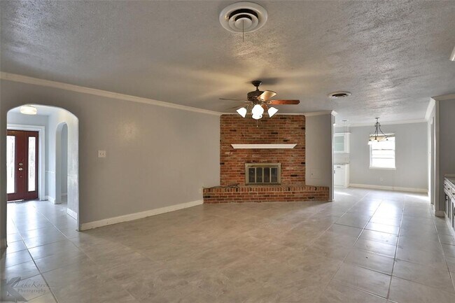 Building Photo - 4138 S 20th St
