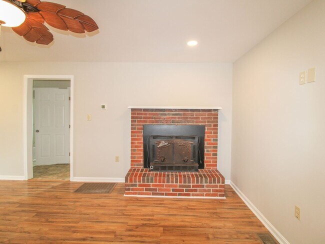 Foto del edificio - Rental with Country Setting!