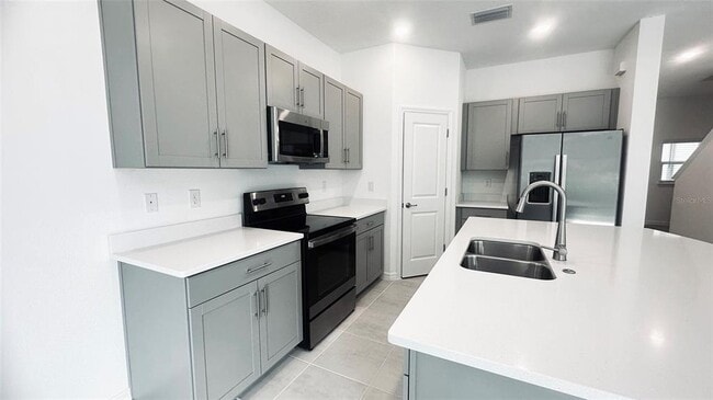 Building Photo - 8505 Lunar Skye St