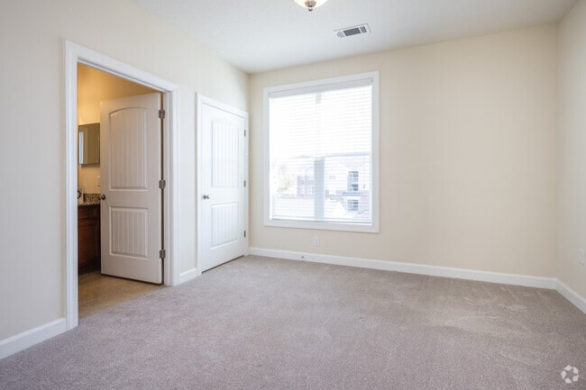 Primary Bedroom - Groves at Berry Creek