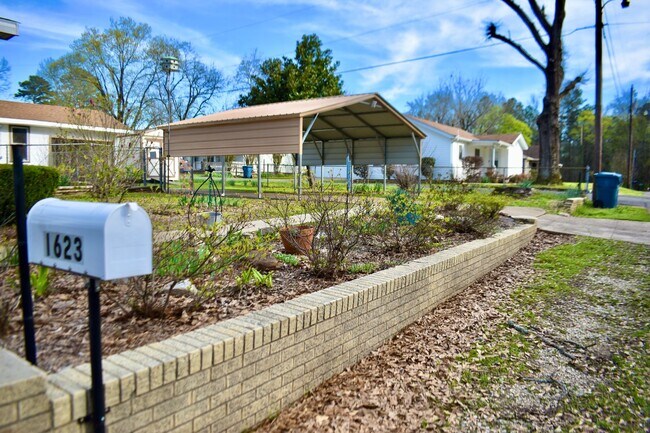 Foto del edificio - 1623 Texas St