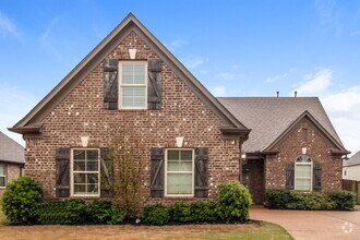 Building Photo - 3145 Pinetree Loop N