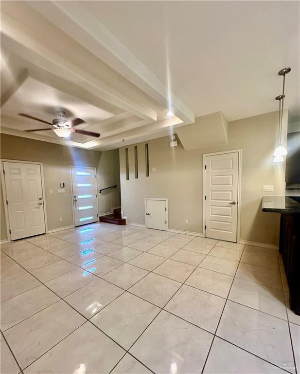 Building Photo - 15 W Daffodil Ave