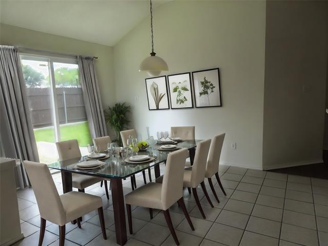Foto del edificio - 7302 Armstrong Ln