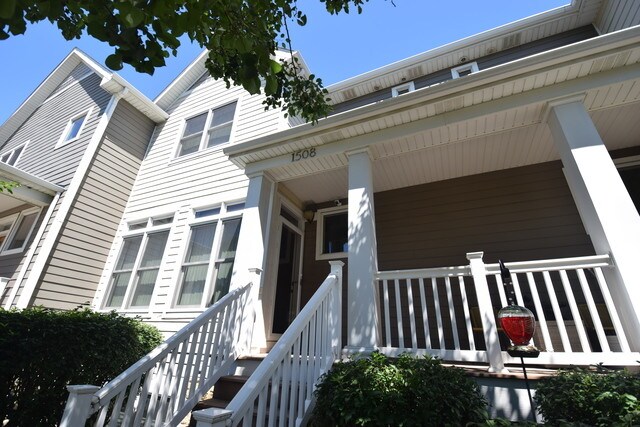 Primary Photo - 1508 Broadway St