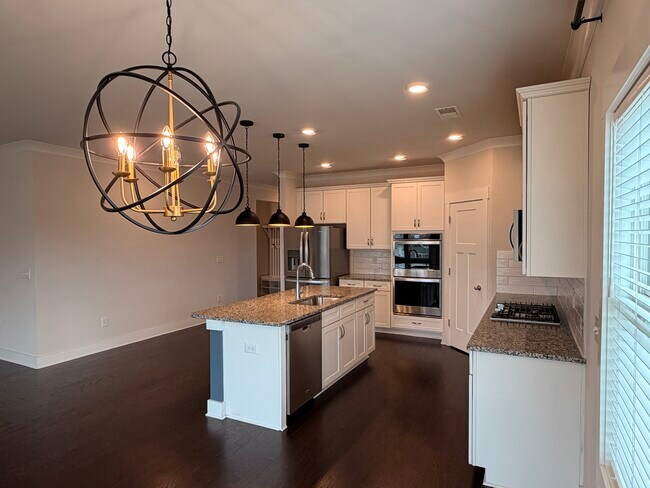 Foto del edificio - 178 Redcroft Dr