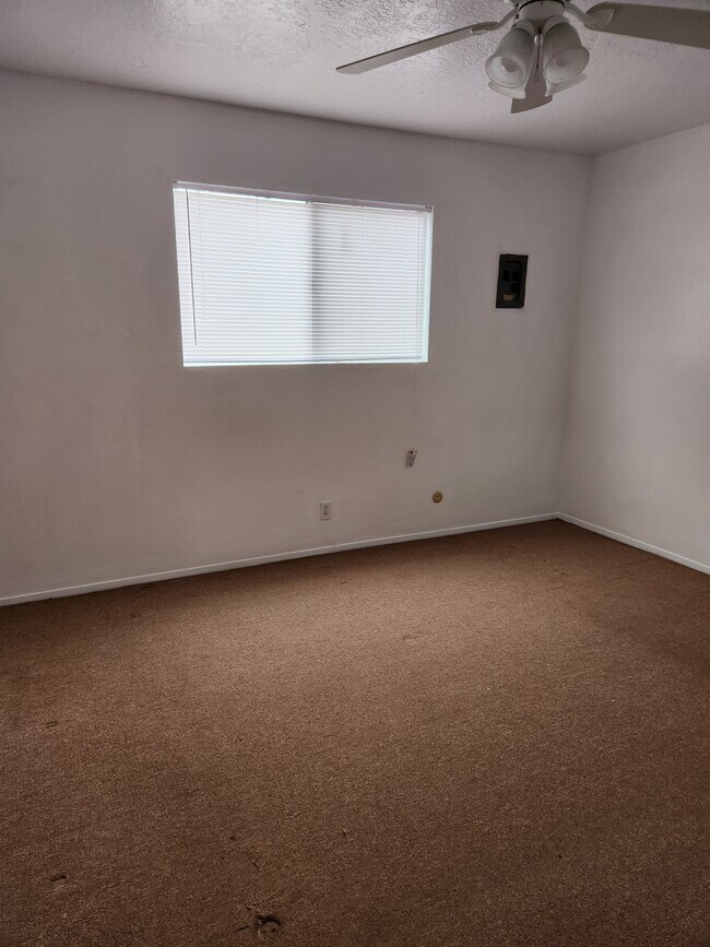 11709 Hagland Ave NE, Albuquerque, NM 87112 House Rental in