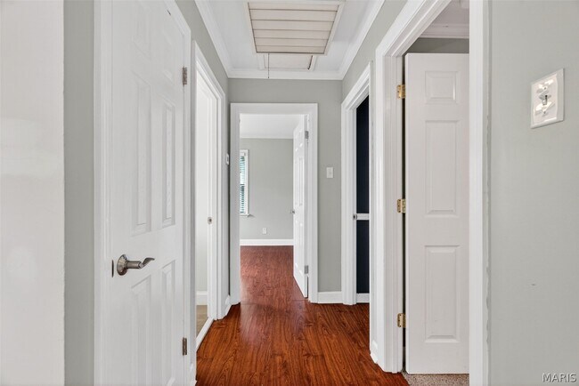 Foto del edificio - 112 Robin Hill Ln