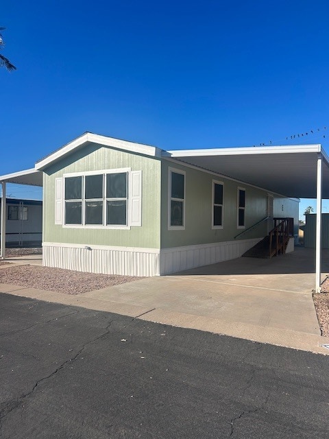 Building Photo - 9427 E University Dr