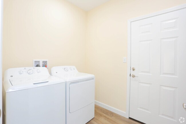 Building Photo - 1311 Black Diamond Dr