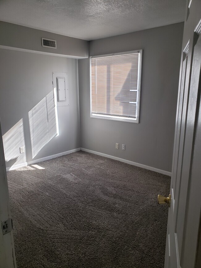 Foto del edificio - 2219 Prairie St