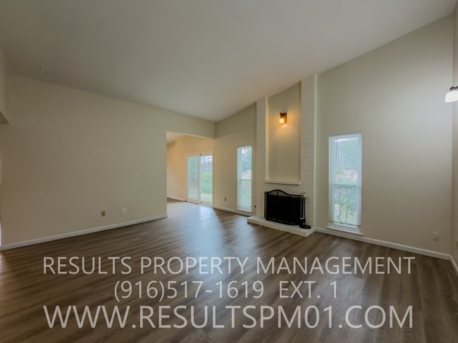 Building Photo - 3 Bedroom | 2 Bathroom Home – Available Now