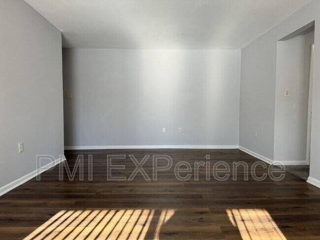 Foto del edificio - 3859 St Barnabas Rd