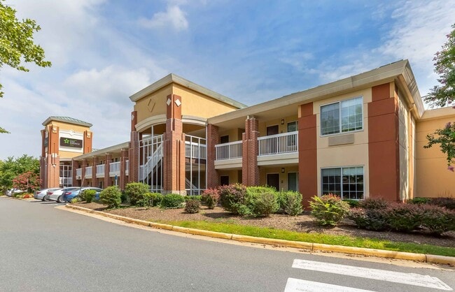 Building Photo - Furnished Studio-Washington, D.C. - Reston