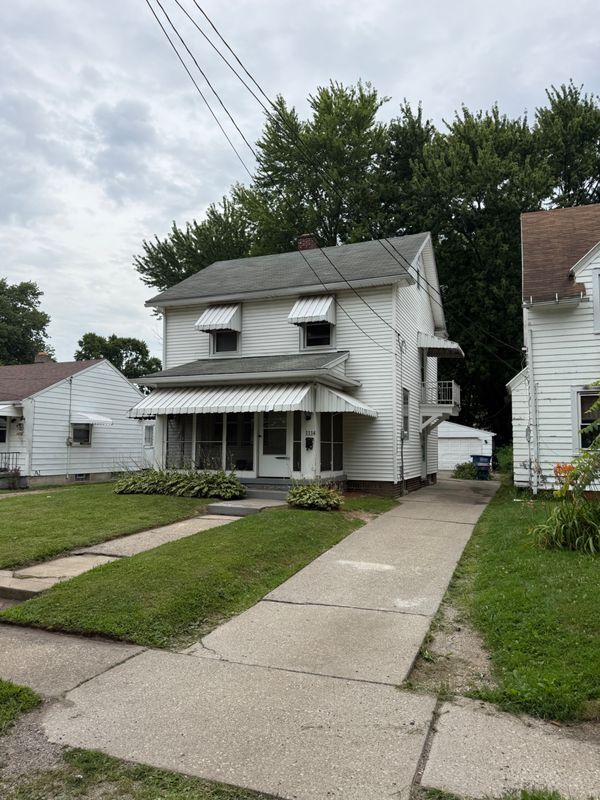 Foto del edificio - 1114 Underwood Ave