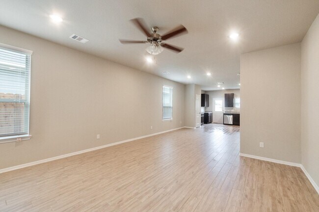 Foto del edificio - 24711 Kessing Creek Ln