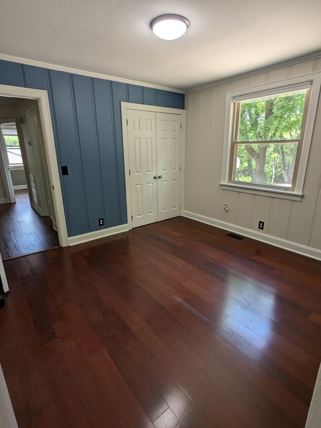 Building Photo - 3321 Mimosa Dr