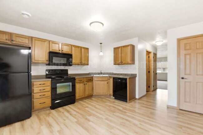 Foto del edificio - 2608 N Career Ave