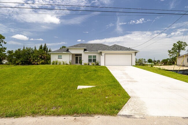 Foto del edificio - New Construction 4/2