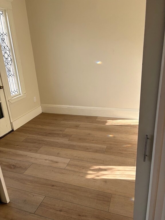 Foto del edificio - 1672 Beacon St