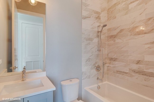 Foto del interior - 2744 N Southport Ave
