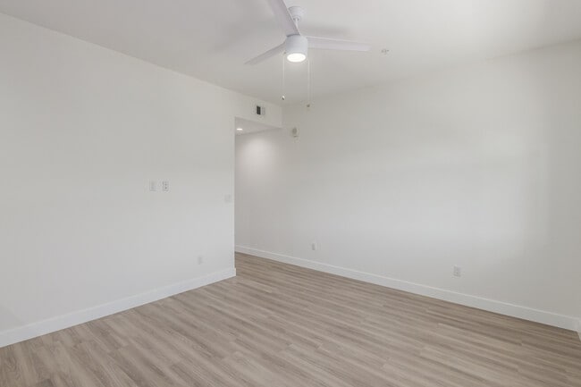 Foto del edificio - Villas at South Mountain