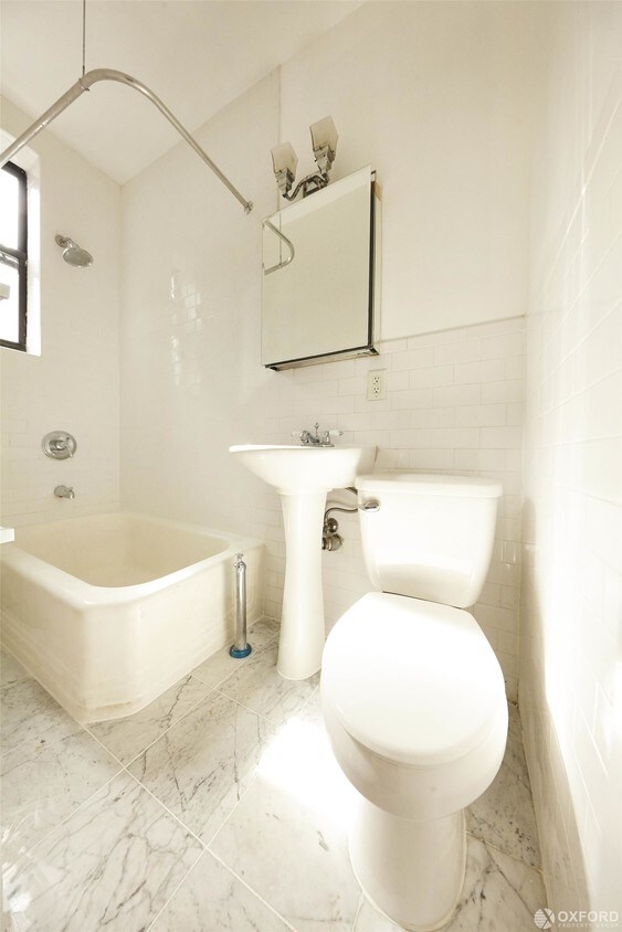 Foto del edificio - 414 E 78th St