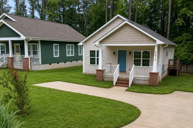 Photo - 2612 Holloway St (Durham, NC) House