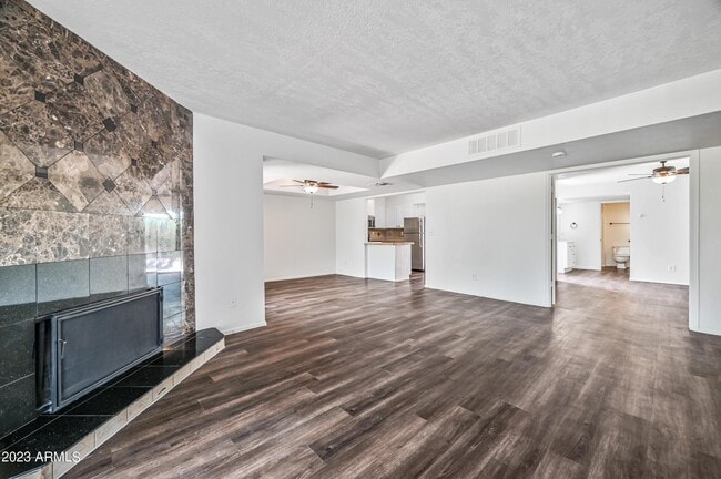 Foto del edificio - 12247 N Fountain Hills Blvd