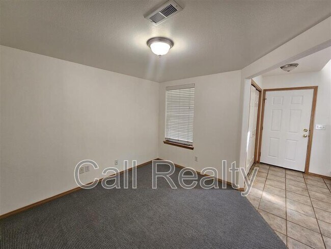 Foto del edificio - 1021 Malvern St