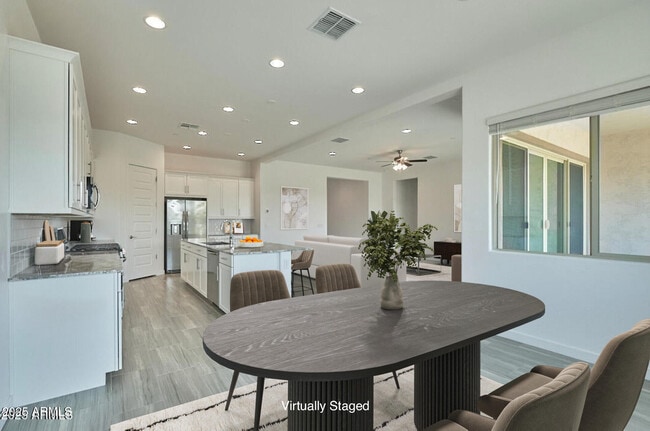 Foto del edificio - 31570 N 123rd Ln
