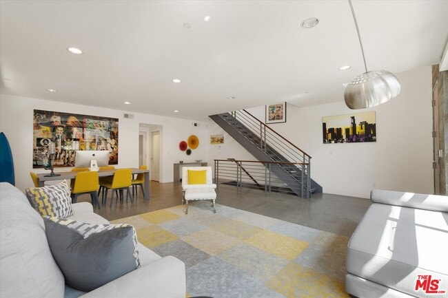 Building Photo - 1410 Innes Pl