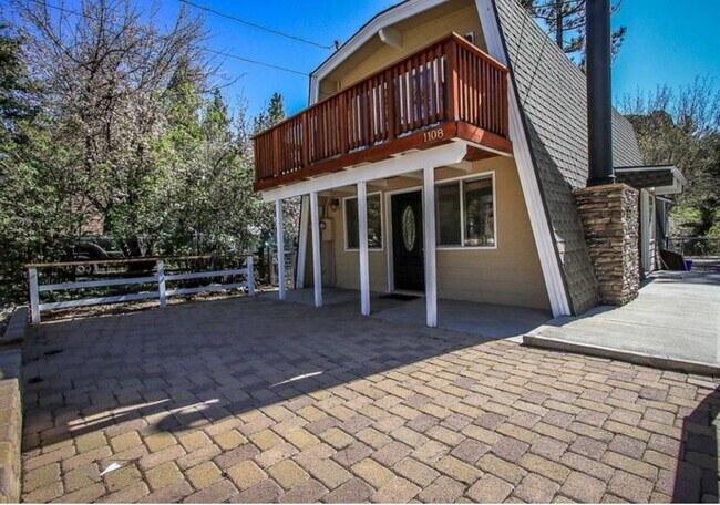 Building Photo - 1108 Wendy Ave