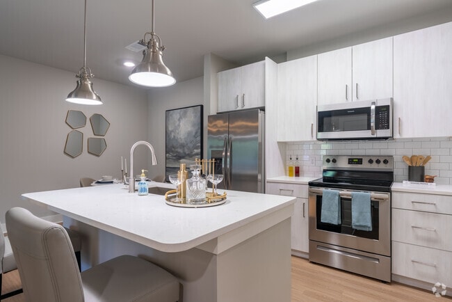 2BR, 2BA - 1,128SF - LUCA St. Augustine