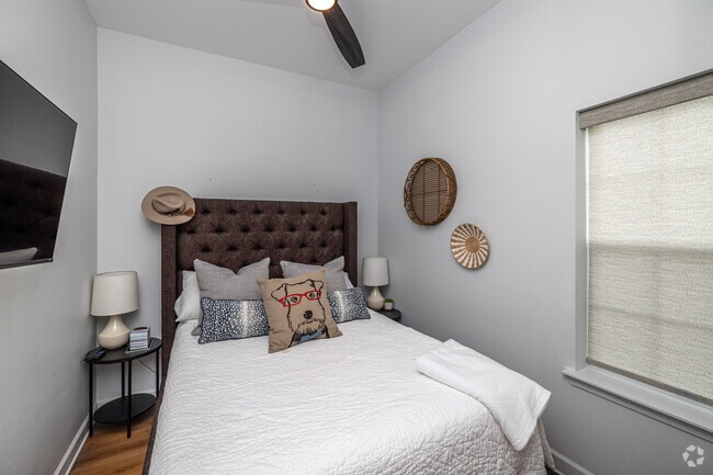 2BR, 2BA - 613SF - Primary Bedroom - Razz on Berry