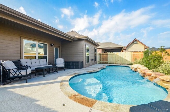 Building Photo - 2418 Grey Reef Dr