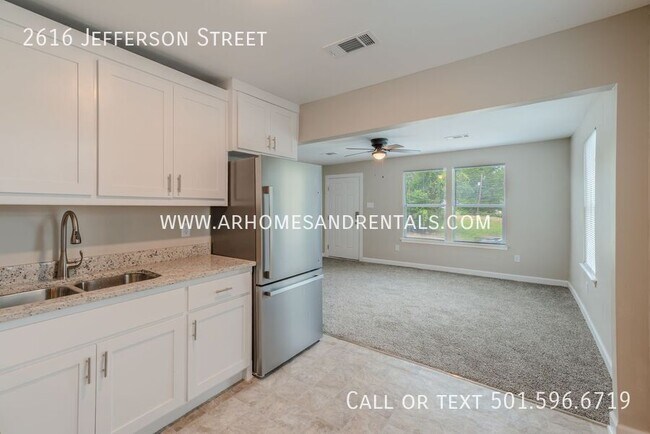 Foto del edificio - 2616 Jefferson St